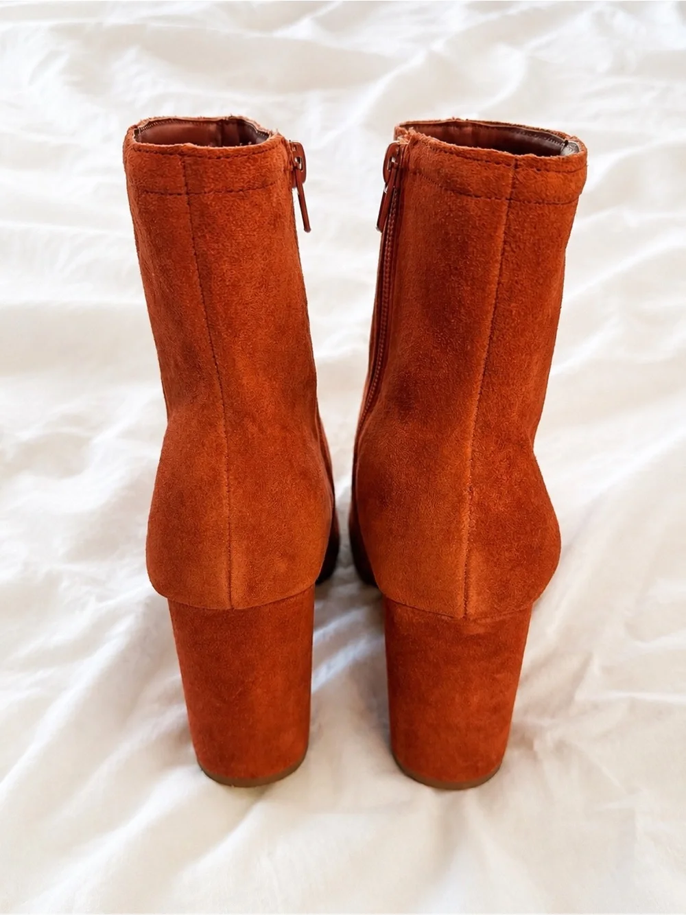 Urban Outfitters Rust Suede Ankle Booties US 9
